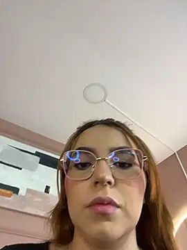 Snapshot of amber_price chatting on February 10, 2:59 am amber price online show from February 10, 2:59 am