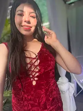 ShyDesireXXX online show from February 6, 9:07 pm