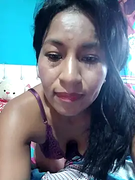 Saraa xx online show from February 9, 7:18 pm