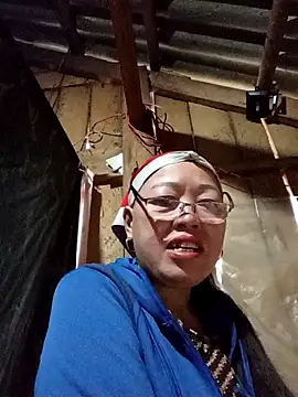 Agnes-baby online show from March 18, 11:30 pm