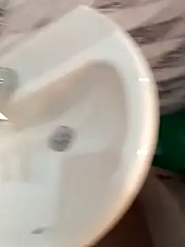 andreslo2026 online show from April 23, 3:47 pm