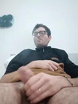 Cum-  online show from February 6, 8:51 am