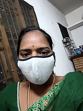 Tamil Hot Divya online show from January 18, 7:28 pm