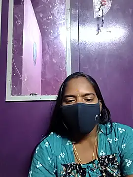 Tamil Hot Divya online show from March 3, 8:48 pm