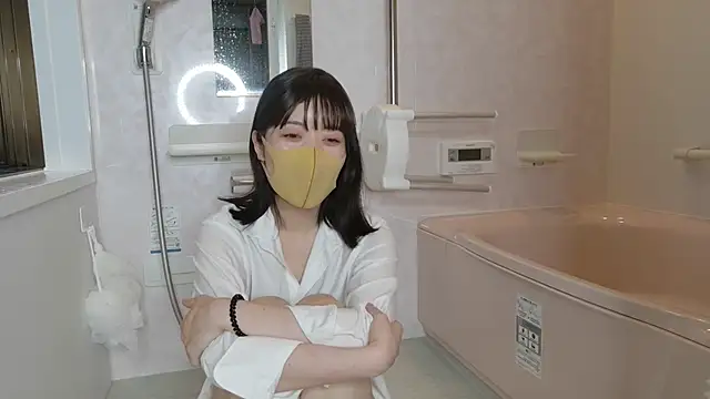 minami room online show from June 8, 4:46 am