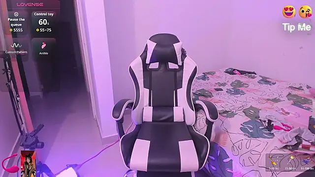 sofiiamillerr online show from February 5, 11:42 pm