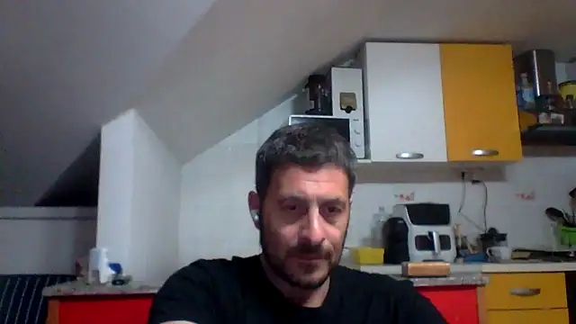 Snapshot of colosone chatting on April 20, 9:16 pm colosone online show from April 20, 9:16 pm