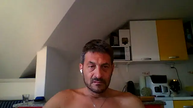 Snapshot of colosone chatting on June 16, 7:00 am colosone online show from June 16, 7:00 am