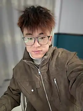 linfei123321 online show from January 12, 11:26 am