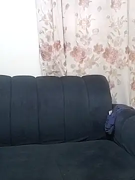 hothairy puss online show from June 7, 4:05 am