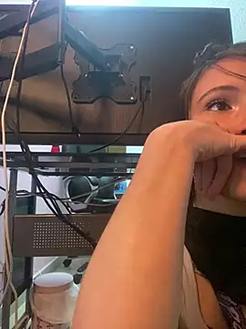 Michelle ec online show from July 22, 7:27 pm