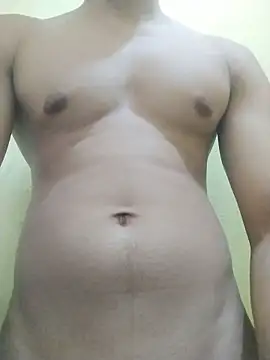 Snapshot of desiBig_dick chatting on May 24, 9:03 am desiBig dick online show from May 24, 9:03 am