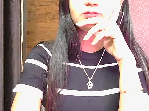 sweet riyaaa online show from April 10, 5:23 am