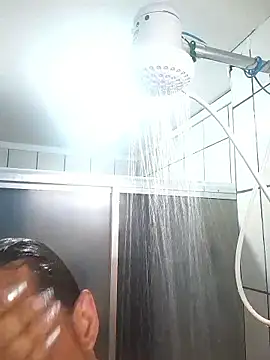 ofjuliaa online show from January 17, 6:33 pm