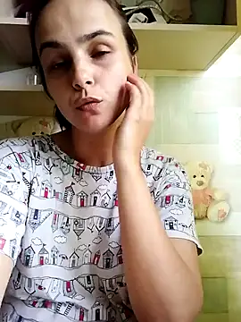 Snapshot of Jenevaonlovexq chatting on June 4, 4:13 pm Jenevaonlovexq online show from June 4, 4:13 pm