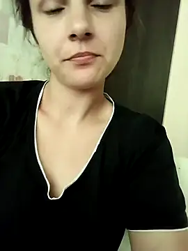 Snapshot of Jenevaonlovexq chatting on June 29, 10:26 am Jenevaonlovexq online show from June 29, 10:26 am