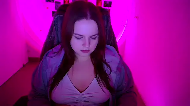 Kitty Mia Kitty online show from February 14, 12:35 pm