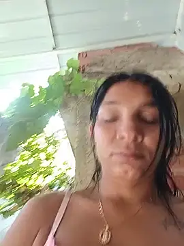 Snapshot of chikivivi- chatting on July 6, 3:03 pm chikivivi- online show from July 6, 3:03 pm