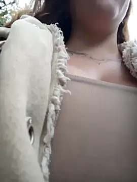 ISABELLA-01  online show from February 15, 9:33 pm