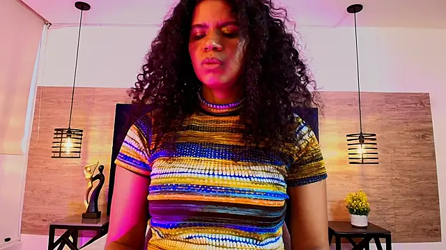 Snapshot of Ellie-Alves chatting on May 14, 5:09 pm Ellie-Alves online show from May 14, 5:09 pm