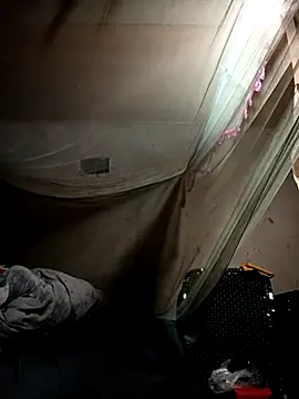 yu--yo online show from April 12, 4:12 pm