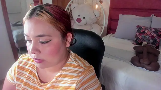 tatikanyx online show from March 28, 12:27 pm