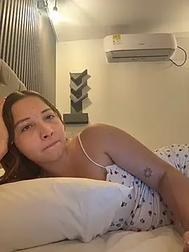 AliciaWhite nt online show from July 21, 4:04 am
