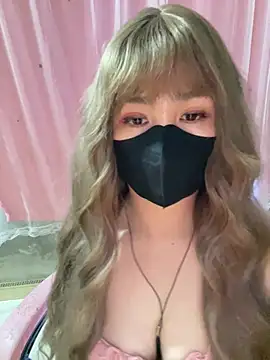 -Violet-t online show from March 7, 2:03 pm