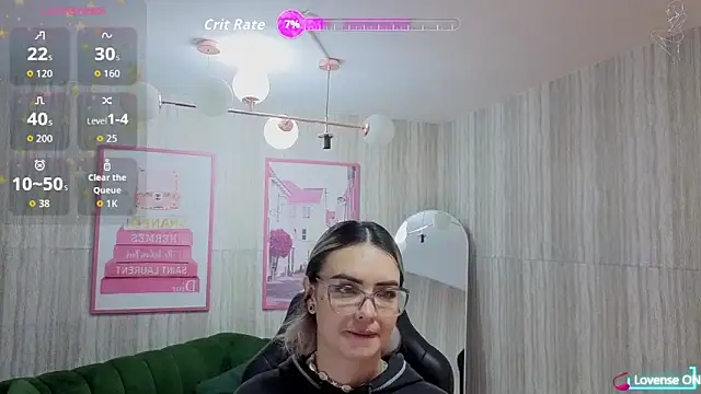 Snapshot of zarcasutra_t chatting on June 3, 12:41 pm zarcasutra t online show from June 3, 12:41 pm