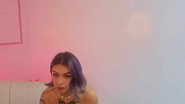 Snapshot of zarcasutra_t chatting on June 23, 1:09 pm zarcasutra t online show from June 23, 1:09 pm