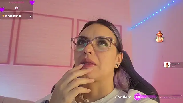 Snapshot of zarcasutra_t chatting on June 29, 12:38 pm zarcasutra t online show from June 29, 12:38 pm