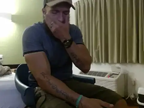 Numba1dad  online show from July 4, 2:18 am