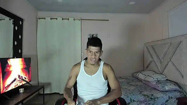 antonio aguilarx online show from July 16, 11:44 pm
