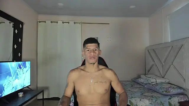 antonio aguilarx online show from July 24, 9:02 pm