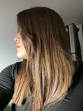 ivy velvet online show from February 14, 2:08 am