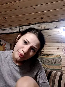 Snapshot of mmelit4 chatting on March 4, 8:20 am mmelit4 online show from March 4, 8:20 am