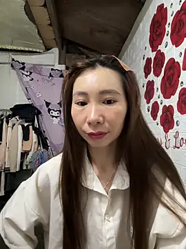 Adela-222 online show from April 16, 11:51 pm