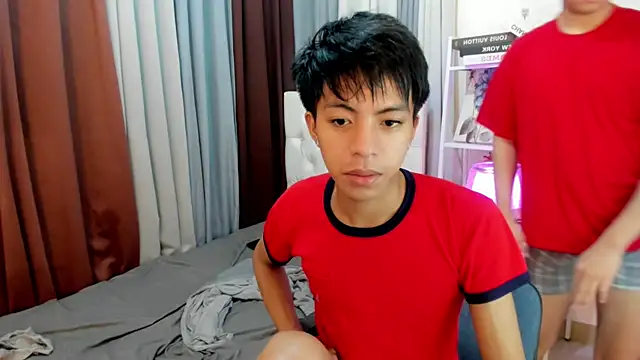 davincihugecock online show from April 17, 5:05 pm