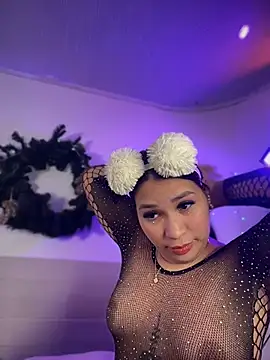 YaraXX1 online show from February 17, 4:42 am