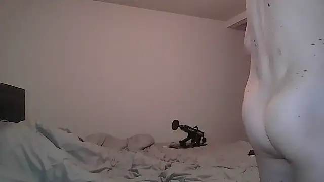 maxryderr online show from June 21, 7:49 pm