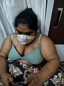 misammahyd online show from July 10, 5:59 pm