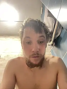 Snapshot of Dildogang chatting on February 28, 12:33 am Dildogang online show from February 28, 12:33 am