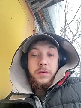 Snapshot of Dildogang chatting on March 3, 1:34 am Dildogang online show from March 3, 1:34 am