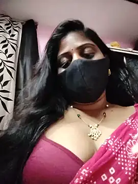 Snapshot of suma_telugu1 chatting on July 1, 2:24 am suma telugu1 online show from July 1, 2:24 am
