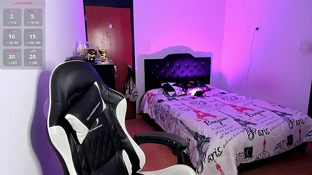 Theo Rowan online show from January 11, 10:53 am