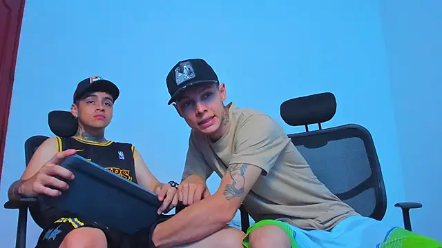 Thomas-Wil online show from March 22, 4:10 pm