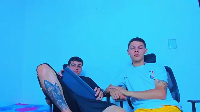Thomas-Wil online show from June 1, 3:25 pm