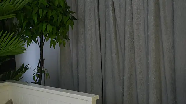 LanaReals online show from March 28, 6:35 am