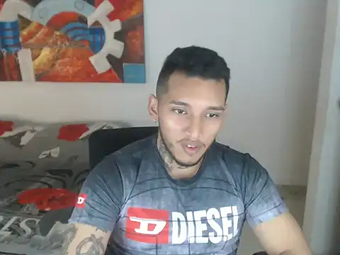 EvanVelvet online show from January 17, 2:11 pm