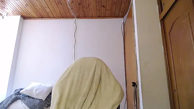 Shanel Lozano online show from February 22, 5:55 pm